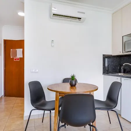 1bdr Paradise By Lovelystay Портиман